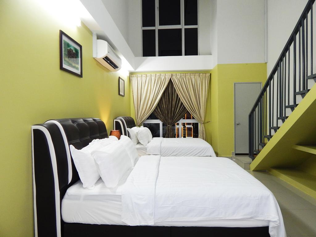 Wadi Iman Guesthouse @ I-City Shah Alam Exterior photo